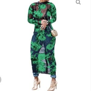 Black and Green mesh longsleeve dress